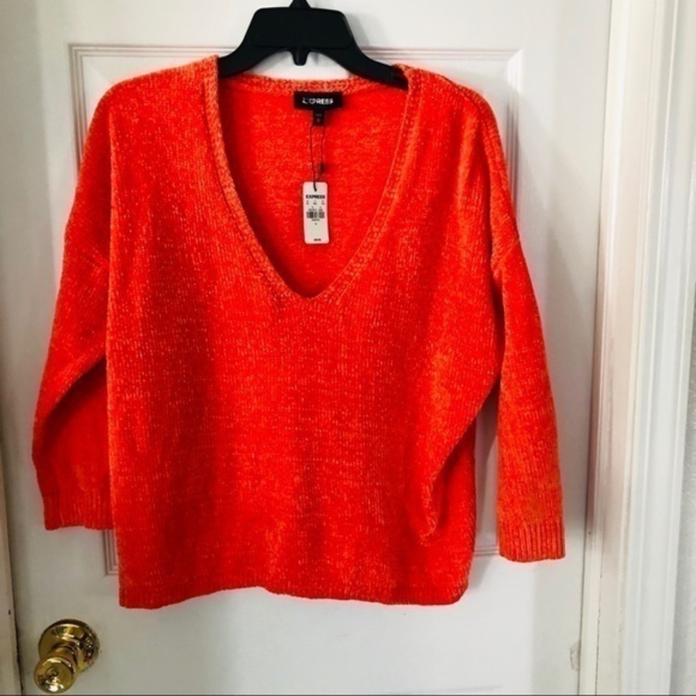 NWT EXPRESS orange soft chenille V neck soft sweater size medium